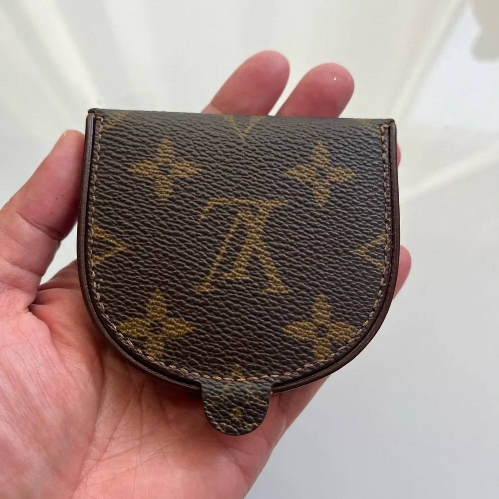 LOUIS VUITTON PORTE MONNAIE CUVETTE COIN PURSE